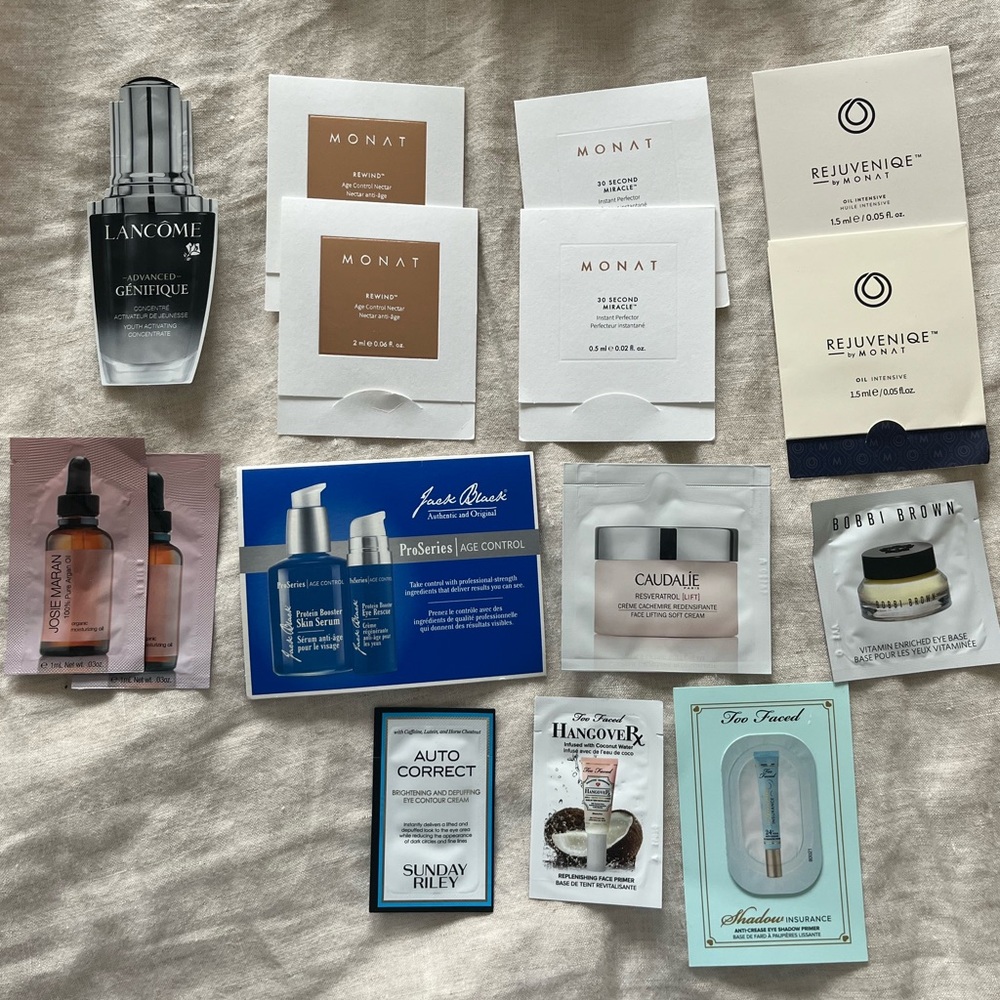 Skincare sample bundle